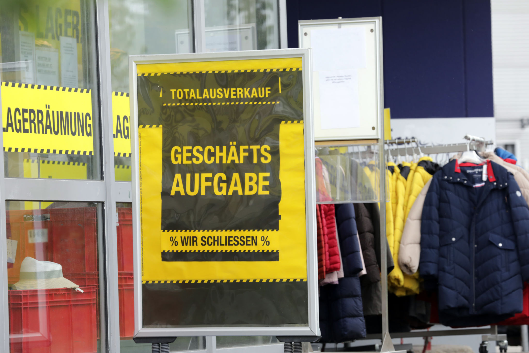 seasonal sales Germany
