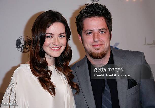 Actress Jonna Walsh and Singer Lee DeWyze arrive at the 10th annual Comedy For A Cure at The Roosevelt Hotel on April 3, 2011 in Hollywood,...