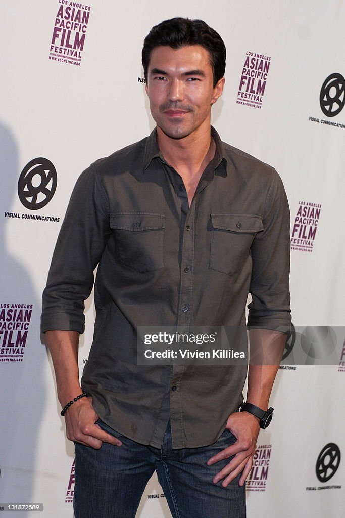 Actor Ian Anthony Dale attends the 27th Annual Los Angeles Asian(04)