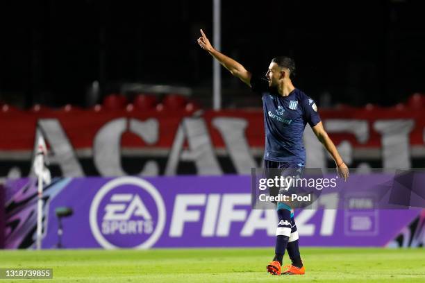 Joaquín Novillo of Racing Club celebrates after scoring the first goal of his team during a match between Sao Paulo and Racing Club as part of Group...