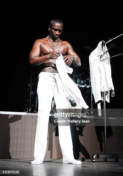 Akon performs during Usher OMG Tour at BankAtlantic Center on April 27, 2011 in Sunrise, Florida.