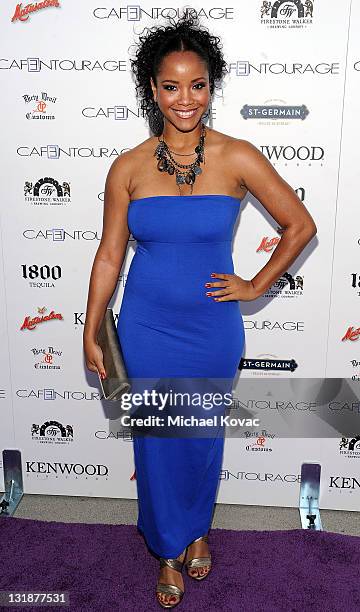 Actress Shauntay Hinton arrives at the Grand Opening of Cafe Entourage on April 27, 2011 in Hollywood, California.