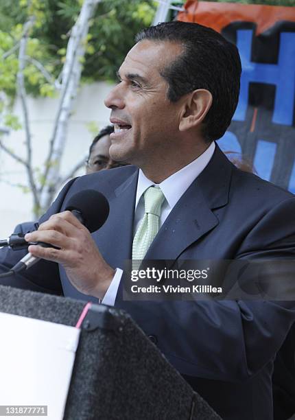 Mayor of Los Angeles Antonio Villaraigosa speaks at the Downtown Los Angeles Rally In Opposition Of HR1 With Mayor Antonio Villaraigosa at Edward...