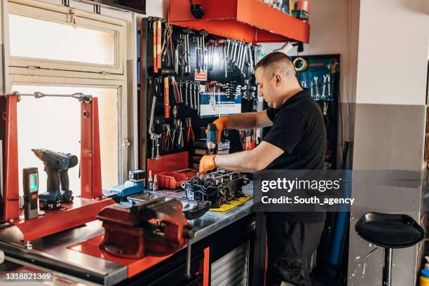 Auto Workbench 884 Automotive Workbench Stock Photos, High-Res Pictures, and Images ...