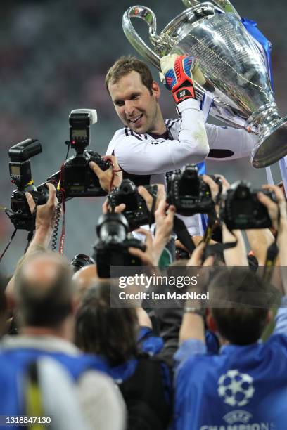 Petr Cech of Chelsea celebrates with the trophy during UEFA Champions League Final between FC Bayern Muenchen and Chelsea at the Fussball Arena...