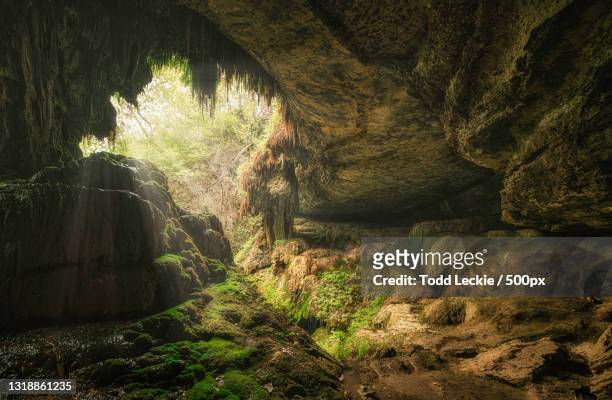 scenic view of cave,round mountain,texas,united states,usa - texas 500 stockfoto's en -beelden
