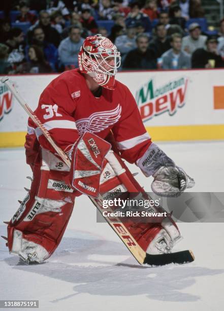 Ken Wregget, Goalkeeper for the Detroit Red Wings during the NHL Eastern Conference Northeast Division game against the Buffalo Sabres on 28th...