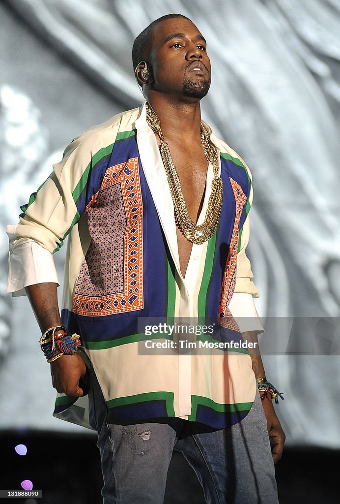 2011 Coachella Valley Music & Arts Festival - Day 3