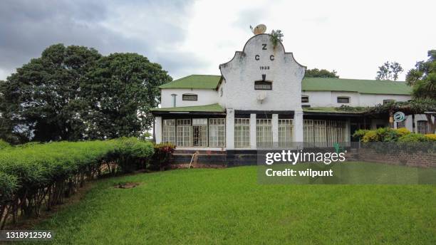 the zomba gymkhana club front view - tarrant county map stock pictures, royalty-free photos & images