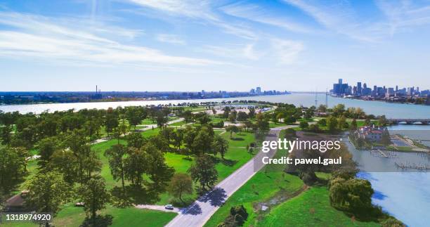 belle isle park in detroit , aerial view - belle isle michigan stock pictures, royalty-free photos & images