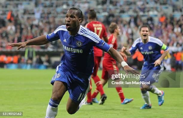 Didier Drogba of Chelsea celebrates after scoring his team's equalizing goal during UEFA Champions League Final between FC Bayern Muenchen and...