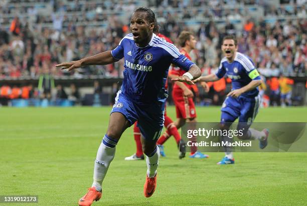 Didier Drogba of Chelsea celebrates after scoring his team's equalizing goal during UEFA Champions League Final between FC Bayern Muenchen and...