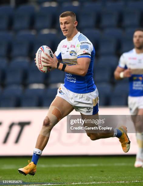 Ash Handley of Leeds during the Betfred Super League match between Leeds Rhinos and Wakefield Trinity at Emerald Headingley Stadium on May 14, 2021...