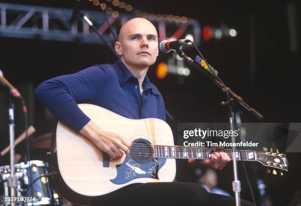 Billy Corgan of Smashing Pumpkins performs during Neil Young's Annual Bridge School benefit at Shoreline Amphitheatre on October 19, 1997 in Mountain...