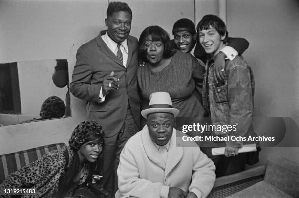 American singer-songwriter and guitarist B B King poses with British singer-songwriter Eric Burdon, of The Animals, and American singer-songwriter...