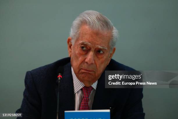 The writer Mario Vargas Llosa during the presentation of the book 'Sin complejos', at the Eugenio Trias Municipal Library, on 21 May, 2021 in Madrid,...