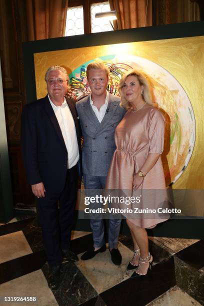 Jörg Löwentraut , Leon Löwentraut and Heike Löwentraut attend the exhibition opening "Leonismo" by artist Leon Loewentraut on May 21, 2021 in Venice,...