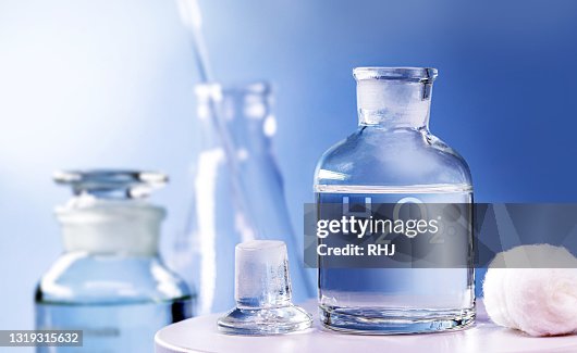 Cassette H2o2 Reagent Bottle With Glass Stopper With Hydrogen Peroxide Inside ...