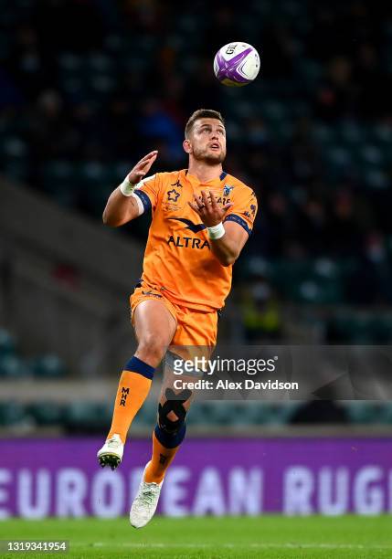 Handre Pollard of Montpellier catches the ball during the European Rugby Challenge Cup Final match between Leicester Tigers and Montpellier at...