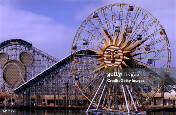 Disney''s new California Adventure Park will offer the "California Screamin" roller coaster and the giant "Sun Wheel" as attractions. The park is set...