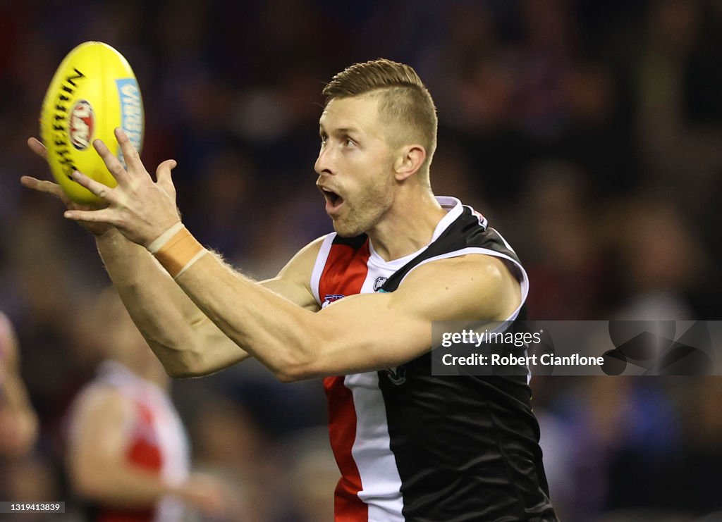 AFL Rd 10 - Western Bulldogs v St Kilda