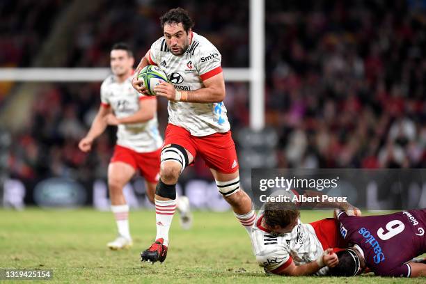 Sam Whitelock of the Crusaders runs with the ball during the round two Super Rugby Trans-Tasman match between the Queensland Reds and the Crusaders...