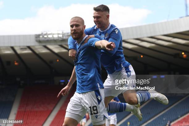 Shaun Rooney of St Johnstone celebrates after scoring their team's first goal with Glenn Middleton during the Scottish Cup Final between Hibernian...