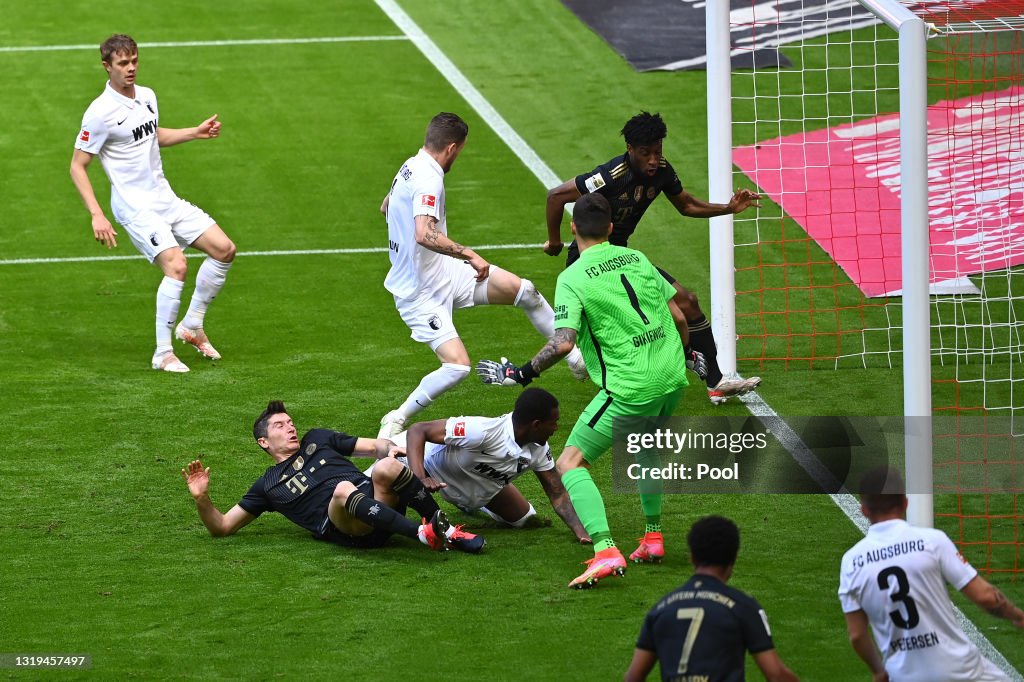 FC Bayern Muenchen v FC Augsburg - Bundesliga