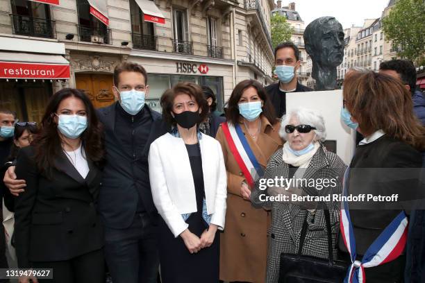 Nicolas Aznavour with his wife Kristina Sarkisyan, Ambassador of Armenia Hasmik Tolmajian, Mayor of Paris Anne Hidalgo, Grand Corps Malade and Aida...