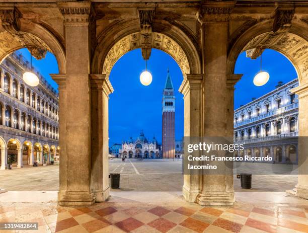 st mark square by night, venice, veneto, italy - saint mark stock pictures, royalty-free photos & images