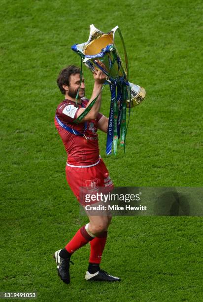 Maxime Medard of Toulouse lifts the Heineken Champions Cup during the Heineken Champions Cup Final between La Rochelle and Toulouse at Twickenham...