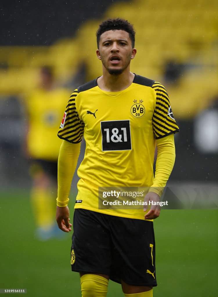 Borussia Dortmund v Bayer 04 Leverkusen - Bundesliga