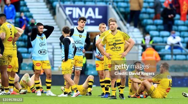 La Rochelle players look dejected after their defeat during the Heineken Champions Cup Final match between La Rochelle and Toulouse at Twickenham...