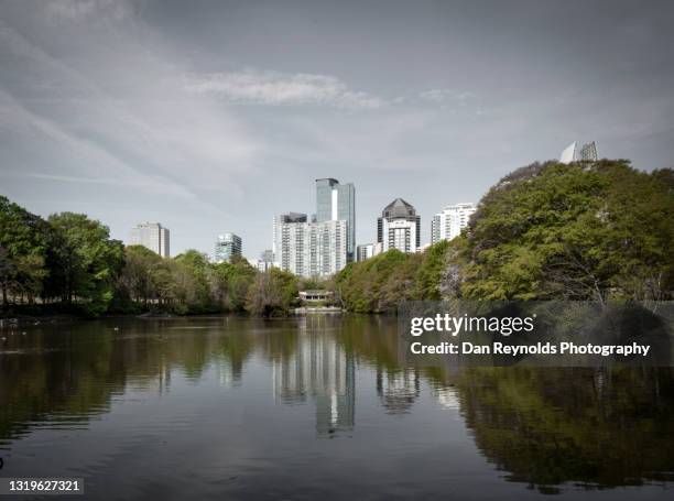 urban park , atlanta, georgia, usa - atlanta georgia country stock pictures, royalty-free photos & images