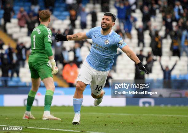 Sergio Aguero of Manchester City celebrates after scoring his team's fifth goal during the Premier League match between Manchester City and Everton...