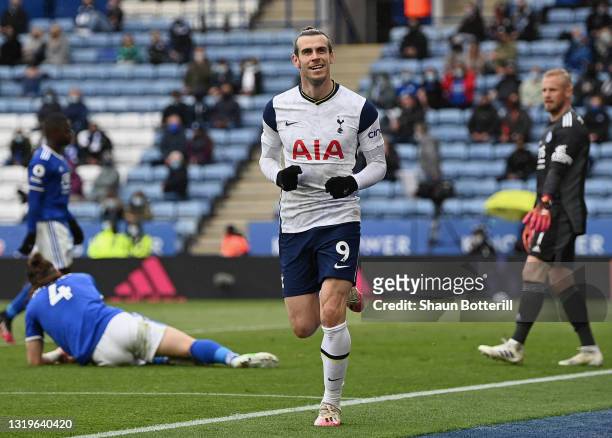 Gareth Bale of Tottenham Hotspur celebrates after scoring his team's fourth goal during the Premier League match between Leicester City and Tottenham...