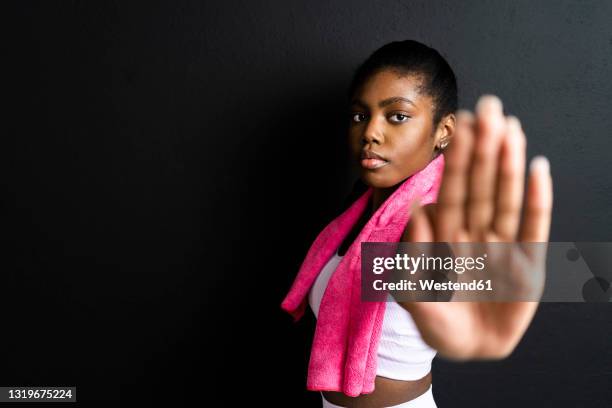 Hand Stop Side 397 Hand Stop Side View Stock Photos, High-Res Pictures, and Images ...