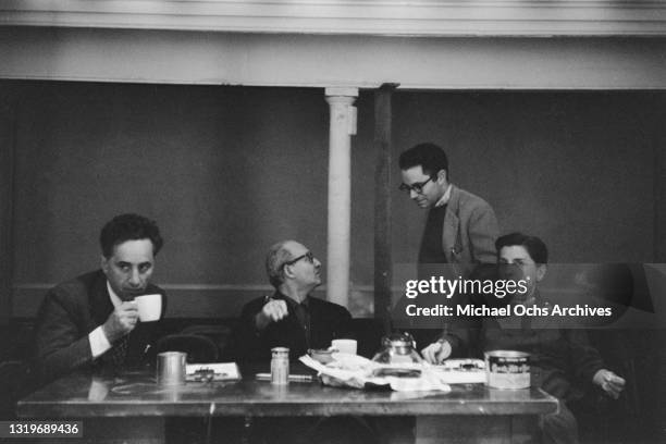 Turkish-born American film director, screenwriter and actor Elia Kazan , Polish-born American actor, director, and drama teacher Lee Strasberg , and...