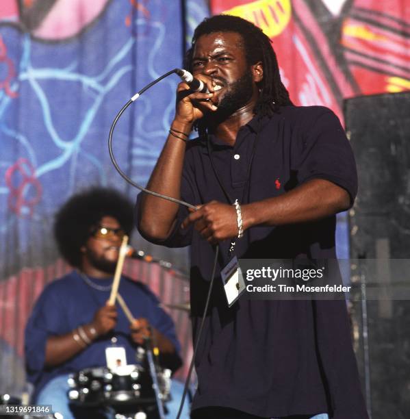 Questlove and Black Thought of The Roots perform during Smokin' Grooves at Shoreline Amphitheatre on July 26, 1997 in Mountain View, California.