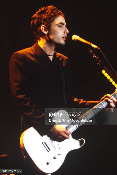 Jakob Dylan of The Wallflowers performs at The Fillmore on March 29, 1997 in San Francisco, California.