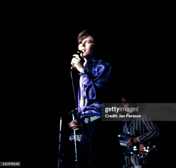 Karl Reed Singer singer Peter Noone and bassist Karl Green of Herman's Hermits perform ...