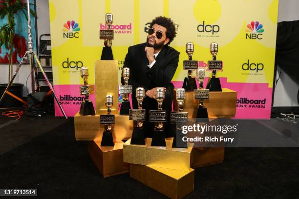 The Weeknd, winner of the Top Artist Award, Top Male Artist Award, Top Hot 100 Artist Award, Top Radio Songs Artist Award, Top R&B Artist Award, Top...