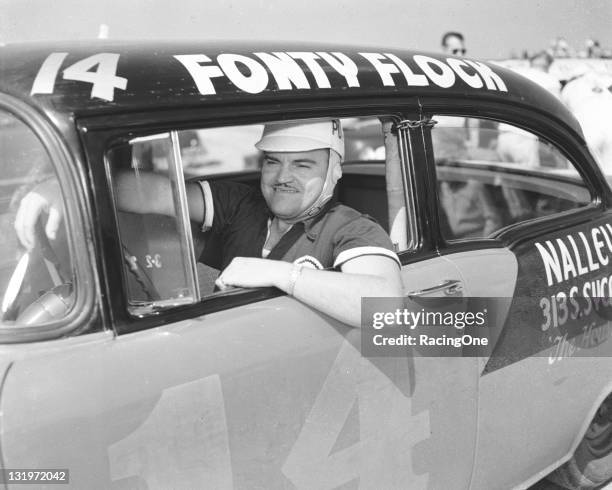 80 Fonty Flock Photos & High Res Pictures Getty Images
