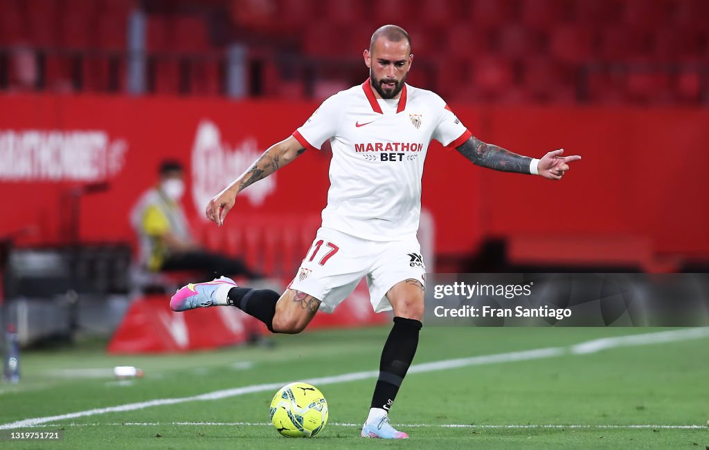 Sevilla FC v Deportivo Alavés - La Liga Santander