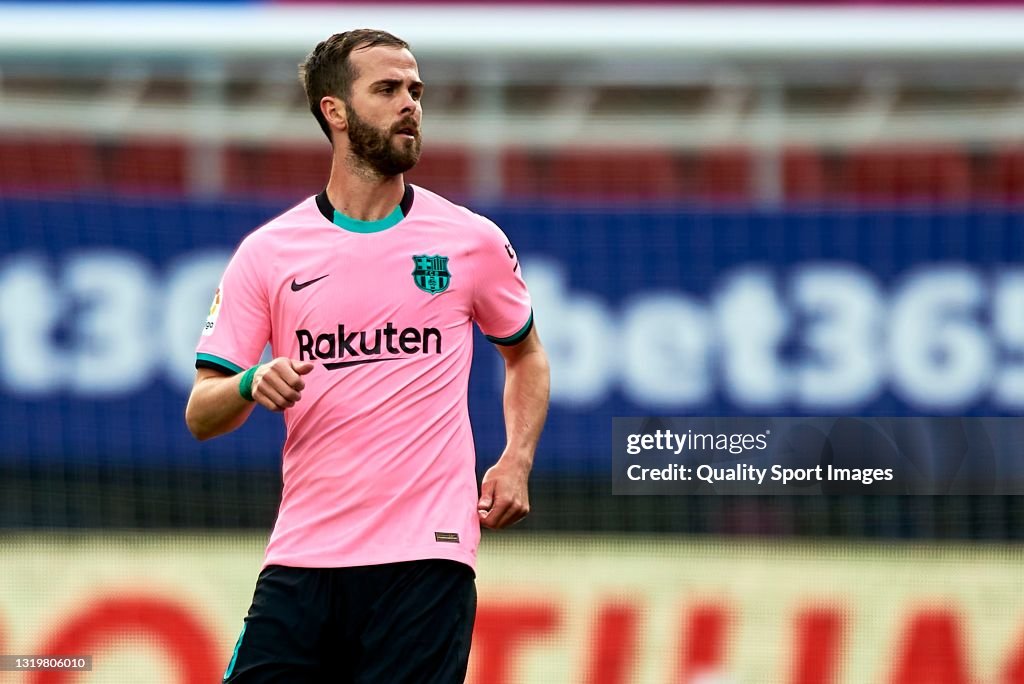 SD Eibar v FC Barcelona - La Liga Santander