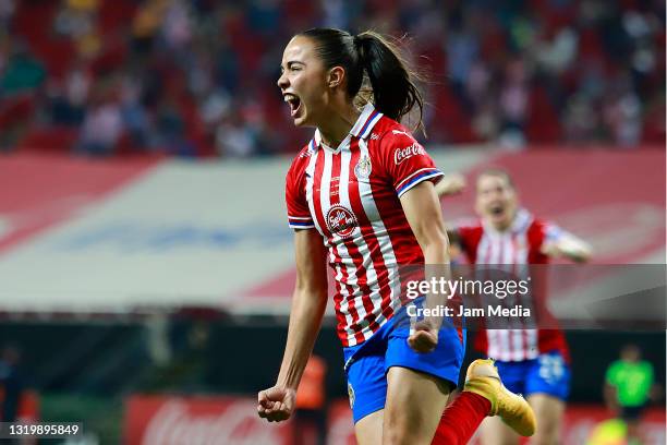 Anette Vázquez of Chivas celebrates after scoring the first goal of his team during the Final first leg match between Chivas and Tigres as part of...