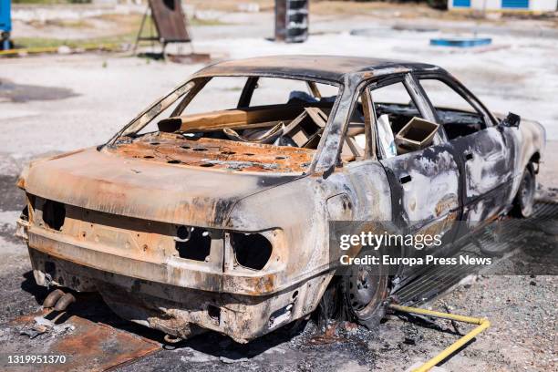 Car Arson Photos and Premium High Res Pictures - Getty Images