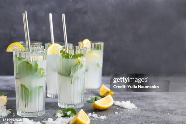 lemonade in drink glasses - mojito stock pictures, royalty-free photos & images