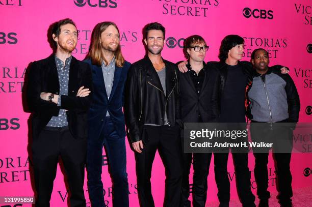 Musicians Jesse Carmichael,James Valentine, Adam Levine, Mickey Madden, Matt Flynn and PJ Morton of the group Maroon 5 attend the 2011 Victoria's...