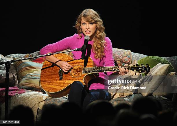 Taylor Swift performs at the 45th annual CMA Awards at the Bridgestone Arena on November 9, 2011 in Nashville, Tennessee.